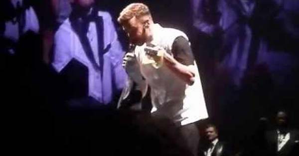 10-Year-Old Fan Makes Justin Timberlake Cry During Concert