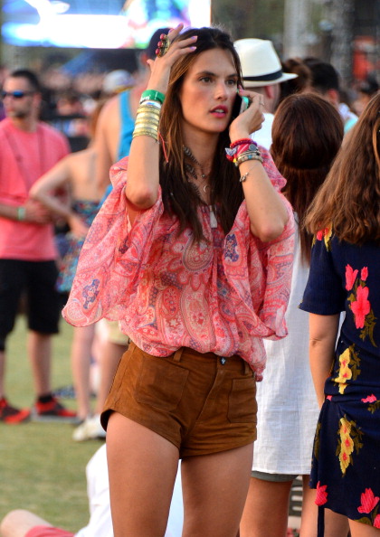 Alessanda Ambrosio is getting hate for bringing her 5 year old to Coachella!
