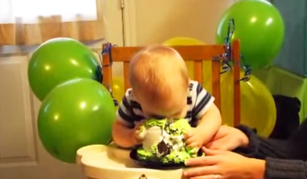 Baby's 1st Birthday Cake Faceplant