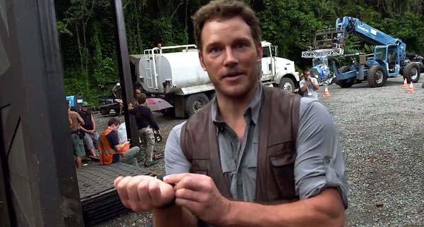 Check out Chris Pratt do some of his own stunts for Jurassic Park!
