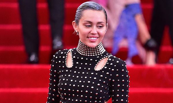 Did Miley Cyrus Hint That She's Bisexual?