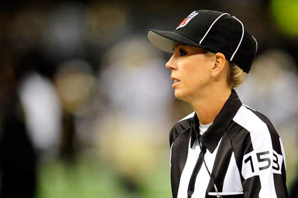 The NFL Has Hired The FIRST EVER Full-Time FEMALE Official, Sarah Thomas!